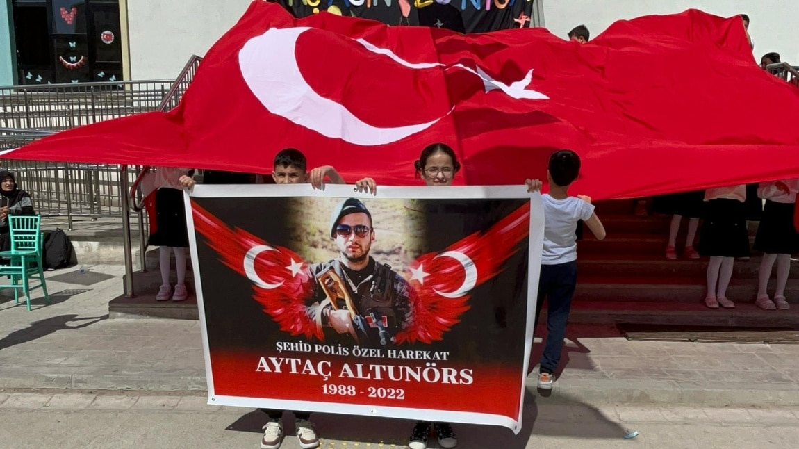 23 NİSAN ULUSAL EGEMENLİK VE ÇOCUK BAYRAMI